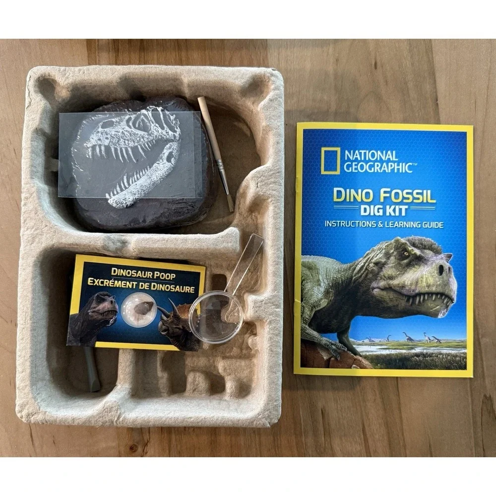National Geographic Dino Fossil Dig Kit STEM New Opened Box